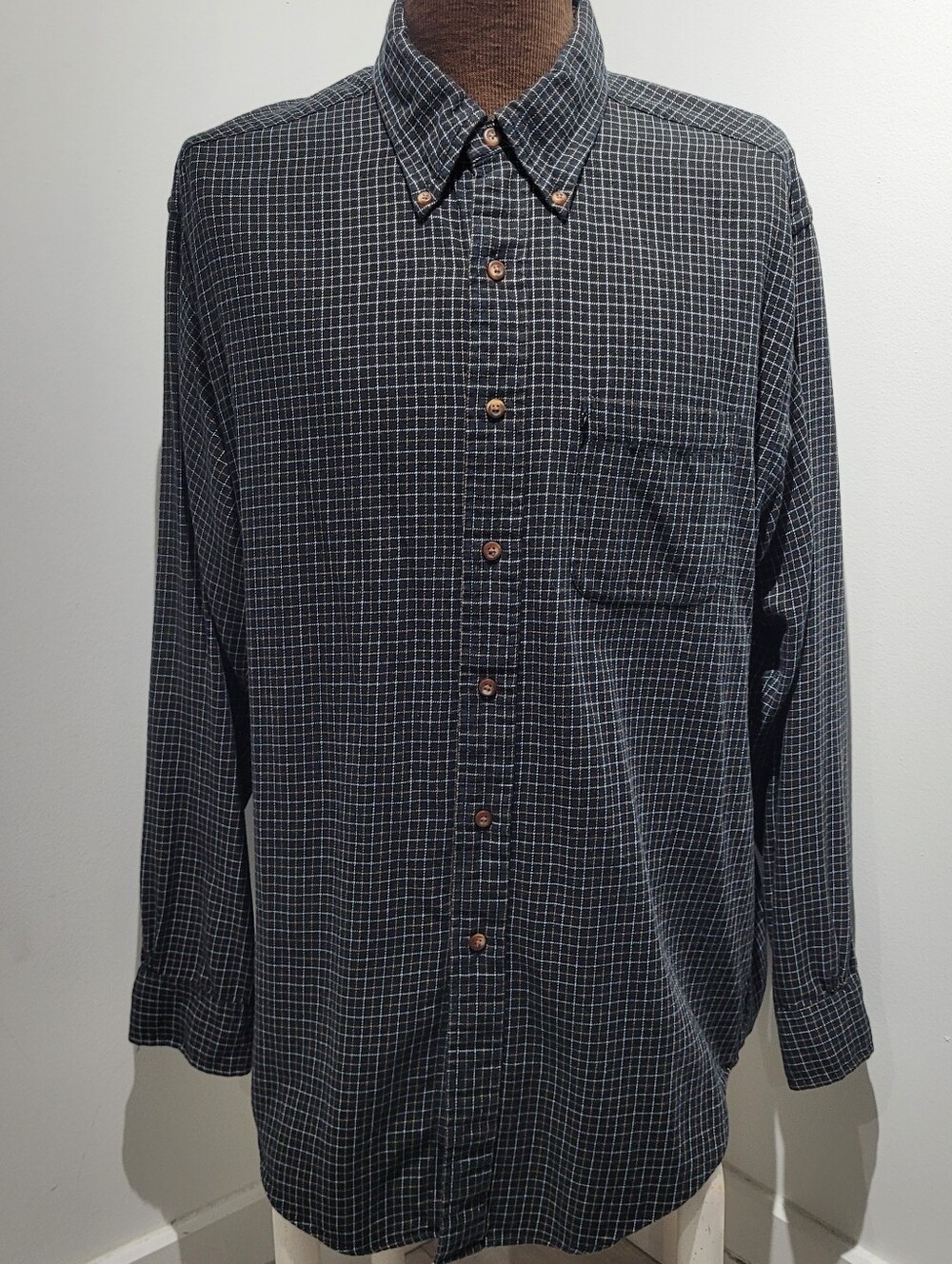 Brooks Brothers Men's 100% Cotton The Original Polo Black Grid Button-Down Shirt